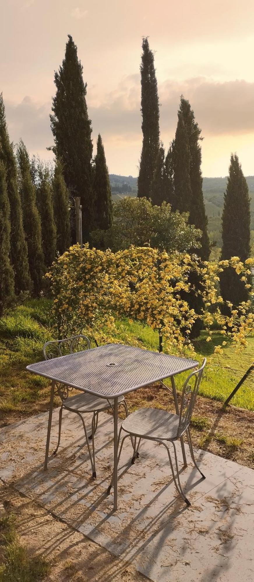 Tuscan Rooms Greve in Chianti Exterior photo